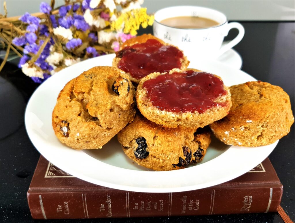 Vegan Raisin Scones